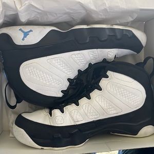 Air Jordan Retro 9